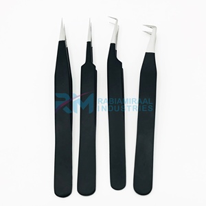 Pince à épiler pour extensions de cils RMI Silver Tip, revêtement noir en poudre, lisse, antimagnétique, en acier inoxydable, 10 mm - Product Image 2