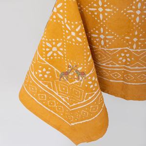 Mantel rectangular de algodón con estampado Dabu hecho a mano para mesa de comedor, mantel floral rectangular para fiestas navideñas - Product Image 6