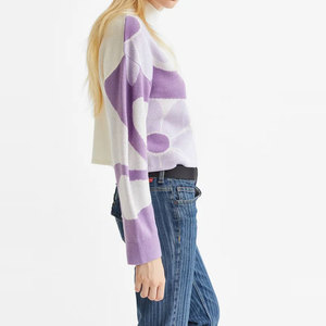 Suéter de punto de lana y viscosa con cuello redondo y manga larga a rayas para mujer de Haven Apparels, transpirable, informal, de corte regular, con encaje y diseño abierto. - Product Image 5