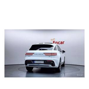 Genesis GV70 2.5T AWD 2024, SUV a Gasolina con 48,117 km, Emisión Euro V, Caja de Cambios Automática, Asientos de Cuero, Volante a la Izquierda, Cámara Trasera - Product Image 4