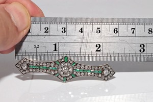 Broche vintage de plata 925 chapado en oro de 14k con moissanita, diamante y esmeralda, y diamante redondo para mujer y hombre. - Product Image 4