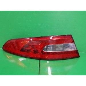 Feu arrière gauche d'occasion XF X250 2007-2011, référence OEM 8X2313405BC - Product Image 1