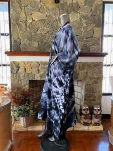 <b>Plus</b> <b>Size</b> Abstract Shibori Tie Dye Rayon Kaftan Dress Relaxed Fit Boho Resort Wear For Women - Product Image 3