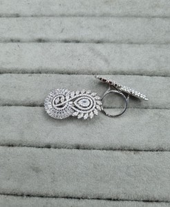 Anillo de Lujo con Circonita Cúbica, Anillo de Cóctel con Diamantes Baguette Plateados, Anillo Ajustable con Flor Paisley Grande para Mujer - Product Image 5
