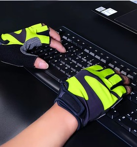 Gants de cyclisme à doigts courts de haute qualité avec rembourrage, logo personnalisé, service OEM, pour sports de plein air et cyclisme sur route - Product Image 3