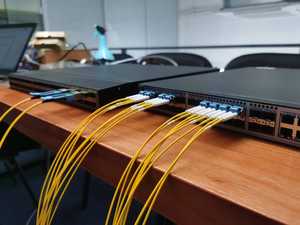 Carte d'interface 40 ports FC SFP ES1D2X40SFC0, matériel d'accès au réseau haute vitesse, dédié aux centres de données, à faible latence, Plug and Play - Product Image 4