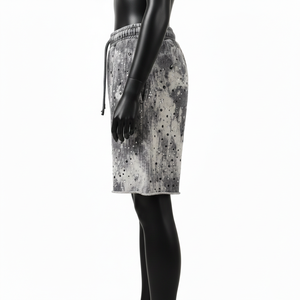 Shorts en molleton de coton premium 320 GSM gris noir effet délavé, tissu doux, logo imprimé sur mesure, shorts pour femmes - Product Image 3