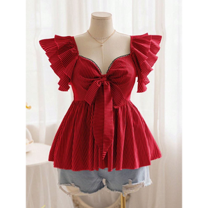 Haut peplum rayé rouge pour femme avec manches à volants et nœud papillon devant – Haut évasé rayé rouge élégant pour femme avec nœud romantique - Product Image 2