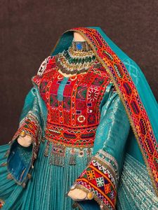 Vestidos afganos de estilo Banarsi con logotipo personalizado, MOQ bajo, para bodas, transpirables, 100% poliéster, estilo Kuchi, para fiestas, para mujeres. - Product Image 3