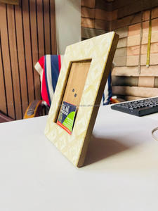 FALAK WORLD EXPORT โต๊ะไม้ MDF น้ำหนักเบา งานฝีมือวินเทจ พิมพ์ลายดิจิตอล 2 สี สำหรับตกแต่งบ้านและสำนักงาน - Product Image 5