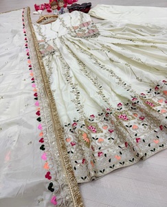 Vestidos Anarkali de Seda Pura para Mujer, Estilo Étnico Indio, con Bordado de Lentejuelas, Adornos Val Pipe Siroski y Moti Latkan - Product Image 1