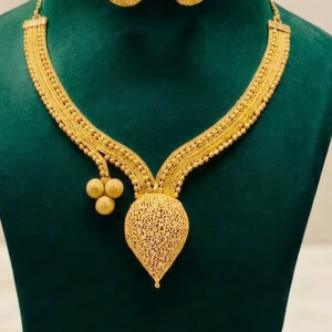 Ensemble de bijoux pour femmes, fait main, plaqué or 24 carats, cuivre et laiton, 4 pièces, créations Naykk, élégant, à porter au quotidien, mariage, fiançailles, fête - Product Image 1