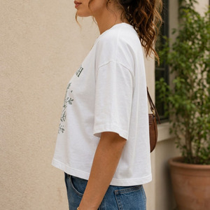 Camiseta Personalizada para Mujer, Corte Cuadrado, Algodón Supima, Suave y Transpirable, Manga Corta - Product Image 6