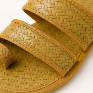 Chaussons Sheetal Pati faits à la main, écologiques, biodégradables, légers et lavables |   Matériaux naturels pour les chambres d'hôtel et de villégiature - Product Image 4