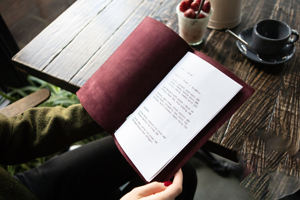 Porte-menu élégant et luxueux en cuir véritable, anti-odeur, pour restaurant, café, hôtel, design rechargeable, LMC-0077 - Product Image 3