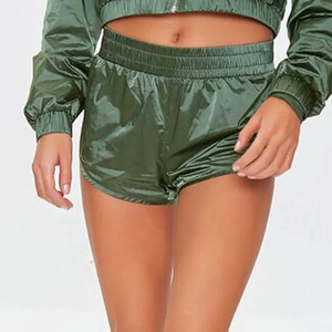 Survêtements pour femmes avec logo personnalisé, coupe-vent en nylon de haute qualité, haut court zippé, ensembles de jogging légers pour femmes - Product Image 5