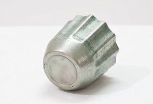 Classy Aluminum Hammered Texture Green Antique Color Nickel Plated Flower <b>Vase</b> Luxuries Style <b>Vase</b> for Luxuries Home & Wedding - Product Image 4