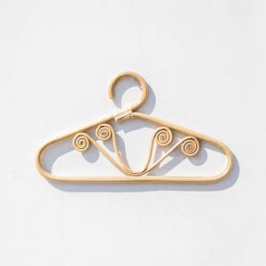 Perchas de Lujo de Ratán Natural para Ropa, Proveedor Líder de Adorables Perchas de Armario con Diseño de Flor de Tulipán - Product Image 6