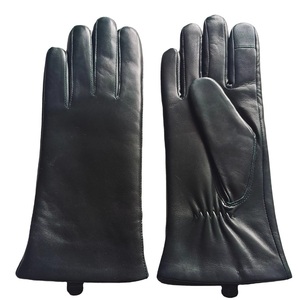 All Season <b>Waterproof</b> Leather <b>Gloves</b> OEM ODM Custom Design Secure Fit Wrist Support Daily Travel Wear <b>Men</b> Women Leather <b>Gloves</b> - Product Image 3