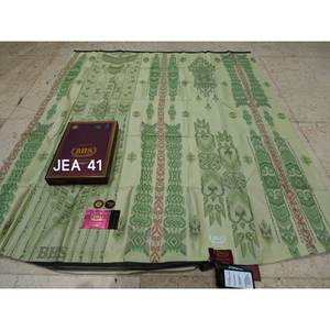 ผ้าซารองและผ้าลุงกี Jacquard BHS Excellent Gold JEA แบบทึบ สำหรับวันอีด รอมฎอน และใช้ในชีวิตประจำวัน - สำหรับผู้ชาย - Product Image 3