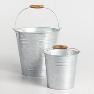 Seau en acier galvanisé de qualité supérieure avec une solide poignée en bois pour l'eau, l'alimentation, le nettoyage, l'utilisation en jardin, prix avantageux - Product Image 2