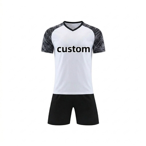Camiseta de fútbol clásica retro transpirable de secado rápido, camiseta de fútbol personalizada, camiseta de fútbol vintage. - Product Image 5