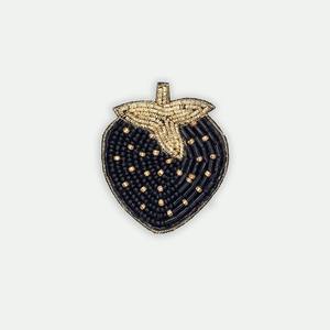 Broche de Moda para Mujer, Diseño de Fresa con Cuentas, Chapado en Plata y Cobre, Bordado a Mano, Aplique Personalizado, Venta al Por Mayor - Product Image 1