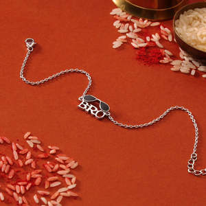 Rakhi de Plata de Ley 925 con Baño de Rodio para Él, Rakhi Minimalista Unisex con Hilo para Hermano o Hermana - Product Image 6