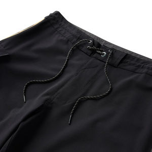 กางเกงขาสั้นผู้หญิงผ้าแคนวาสแบบรูดเชือกด้านหน้า เนื้อผ้าถักยืดหยุ่น น้ำหนักเบา ระบายอากาศได้ดี เหมาะสำหรับใส่ว่ายน้ำในฤดูหนาว รับผลิตแบบ OEM - Product Image 5