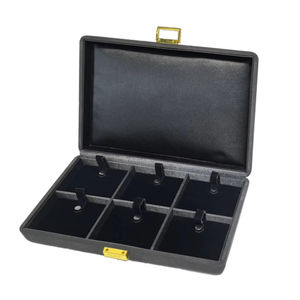 Grande boîte organisatrice rectangulaire pour bracelets en brocart japonais, six sections individuelles, finition en papier velours, édition Saint-Valentin - Product Image 1