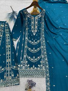 Conjunto de Kurta Sharara Dupatta Azul Bordado, Traje Tradicional Indio para Mujer, Ropa Festiva para Bodas y Fiestas - Product Image 5