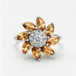 Bague de fiançailles et de mariage tendance pour femme, en argent 925 plaqué rhodium, avec fleur en citrine et pierres CZ, sertie de griffes, bijoux de luxe Rhaya - Product Image 2