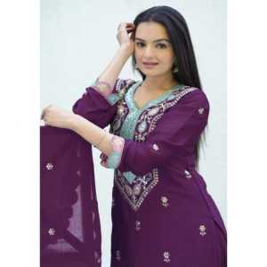 Ensemble de costumes de fête pour femmes avec broderie séquentielle - Product Image 5