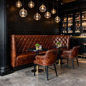 Custom europeo copertura in pelle <span class=keywords><strong>Vintage</strong></span> struttura in <span class=keywords><strong>legno</strong></span> ristorante Chesterfield divano stand posti a sedere <span class=keywords><strong>tavolo</strong></span> di fascia alta e stand Set - Product Image 2