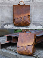 Sac à dos classique unisexe vintage fait main en cuir pleine fleur, design unique, logo personnalisé, fermeture à rabat, confort de portage sur l'épaule