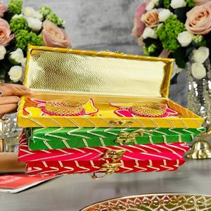 Cesto de regalo elegante para decoración a la luz de las velas, farol decorativo y portavelas para una decoración ambiciosa de Diwali para el hogar - Product Image 1