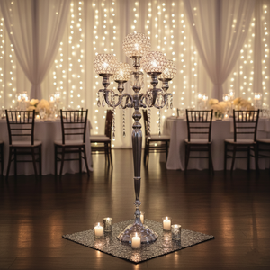 Candelabro Metálico Decorativo Navideño Hecho a Mano con Globos de Cristal, Portavelas para Bodas y Fiestas, Candelabro Personalizado - Product Image 1