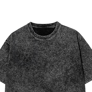 T-shirt en jean noir pour homme, manches courtes, col rond, coupe oversize, décontracté, couleur unie, coton délavé, design épuré - Product Image 4