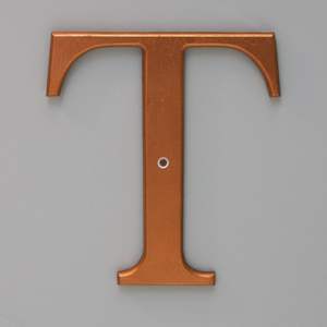 Encantadoras letras del alfabeto de madera para área de juego inspirada en Montessori, desarrollo de alfabetización temprana, decoración educativa para niños pequeños - Product Image 1