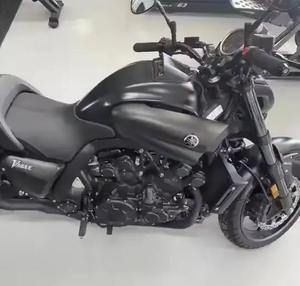 Yamaha V-Max 1700cc 2025 en Venta - Motocicleta Híbrida Todoterreno Lista para Enviar - Product Image 3