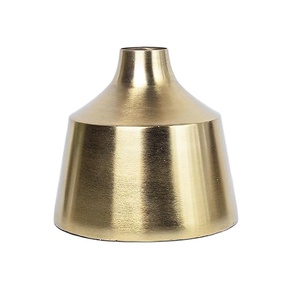 Vase en métal forgé artisanal durable et incassable pour la décoration de la maison, du salon, des chambres et du bureau - Product Image 1