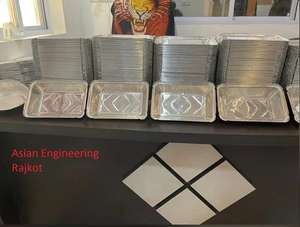 Máquina para fabricar contenedores de aluminio hidráulica de cuatro cavidades con operación automática para procesamiento de empaquetado a alta velocidad - Product Image 2