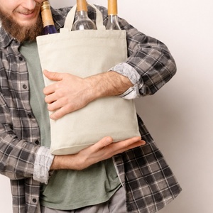 Sac de transport pour bouteilles de vin en coton 100 % recyclé 310 GSM – Porte-bouteilles de vin réutilisable et écologique avec soufflet de 8 pouces - Product Image 5