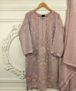 2021 Venta caliente indio pakistaní completamente bordado gasa Salwar Kameez viscosa seda rayón con la última camisa pesada hecha a mano - Product Image 3