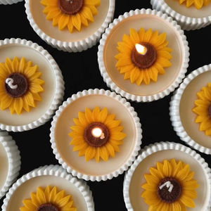 Bougie en cire de soja côtelée dans un pot en céramique tournesol, avec boîte personnalisée, pour aromathérapie, Pâques, Thanksgiving, faite à la main, élégante, prix fabricant - Product Image 1