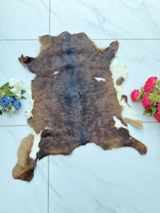 Western Pattern Cowhide Leather Area <b>Rugs</b> Brown White <b>Rugs</b> for <b>Modern</b> <b>Living</b> <b>Room</b> Scandinavian Boho Decor 100 % Natural Cowhide - Product Image 1