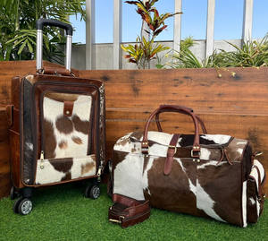 Vente en gros de sacs de voyage en cuir de vachette véritable personnalisés de grande capacité, ensembles de sacs de voyage unisexes à roulettes - Product Image 4