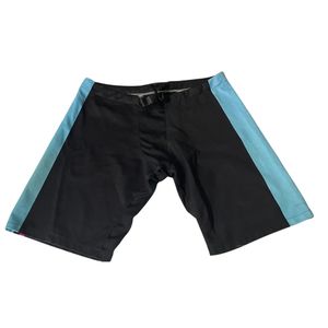 Shorts de sport personnalisés à taille élastique sublimée, séchage rapide, en polyester, pour hockey sur glace, prix de gros, avec logo OEM personnalisé - Product Image 1