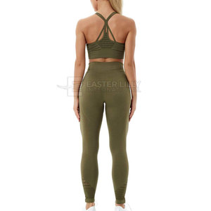 Conjunto de Yoga para Mujer Hecho en Pakistán a Precio Económico, Conjunto de Yoga Cómodo para Mujer, Venta en Línea de Conjuntos de Yoga para Mujer - Product Image 6