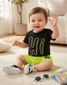 Ensemble de jeux Little Champ Hi Vibes, parfait pour une utilisation quotidienne - Product Image 1